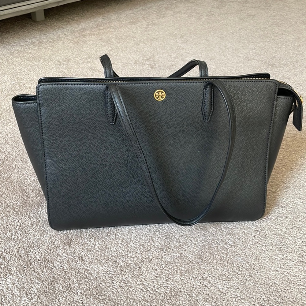 Tory Burch Robinson Tote